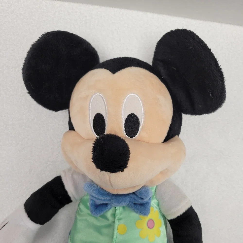 Disney Mickey Mouse w/ blue bow-tie and green vest 25
